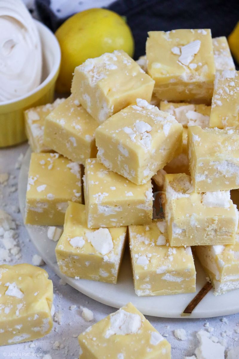 Lemon Meringue Fudge