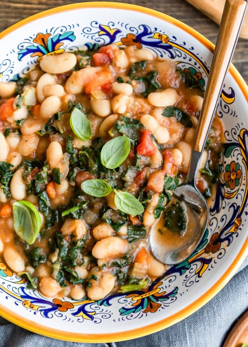 Tuscan White Bean Soup