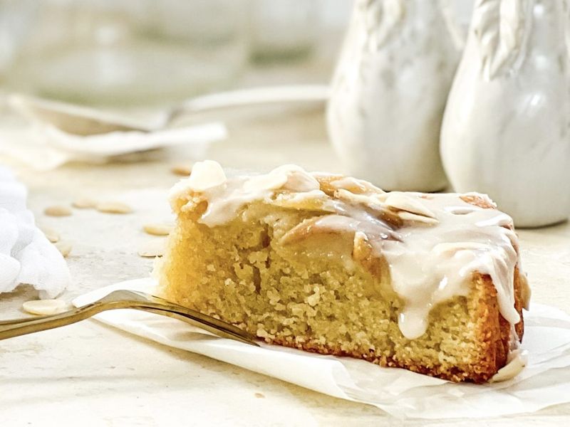 Almond Amaretto Sheet Cake