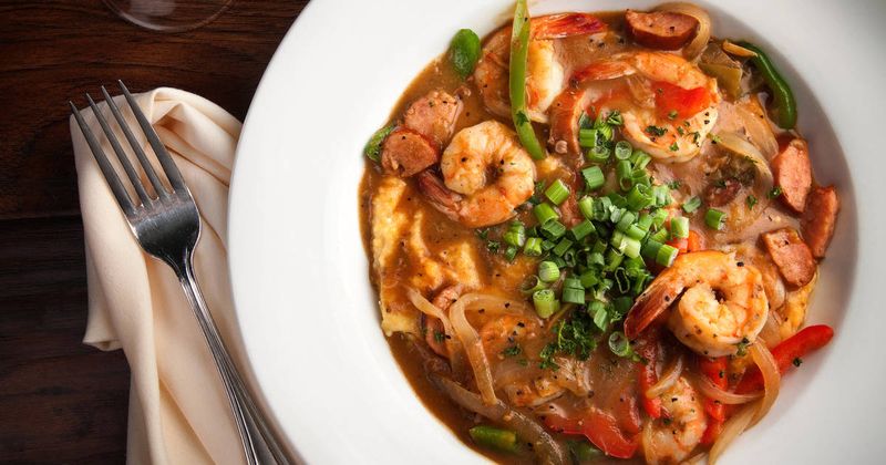 South Carolina: Shrimp & Grits – Early Bird Diner, Charleston