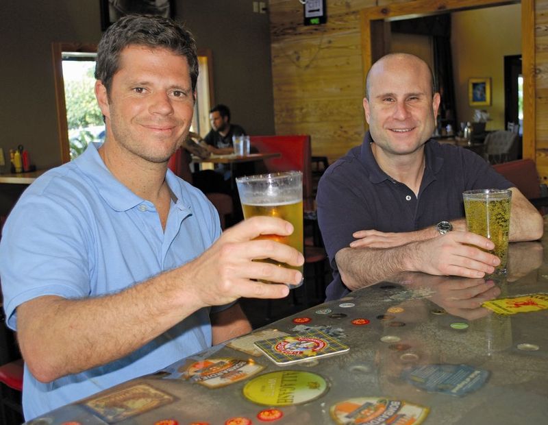South Carolina: Sesame Burgers and Beer – Charleston