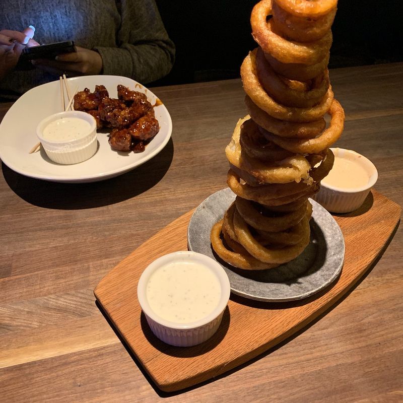 Yard House’s Onion Ring Tower + Fried Calamari Combo