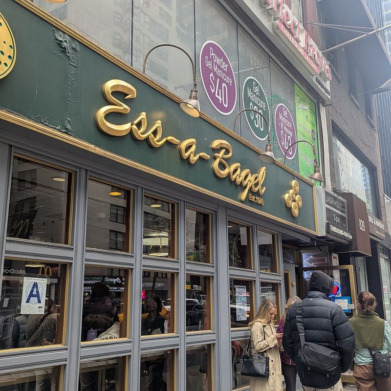 Ess-a-Bagel