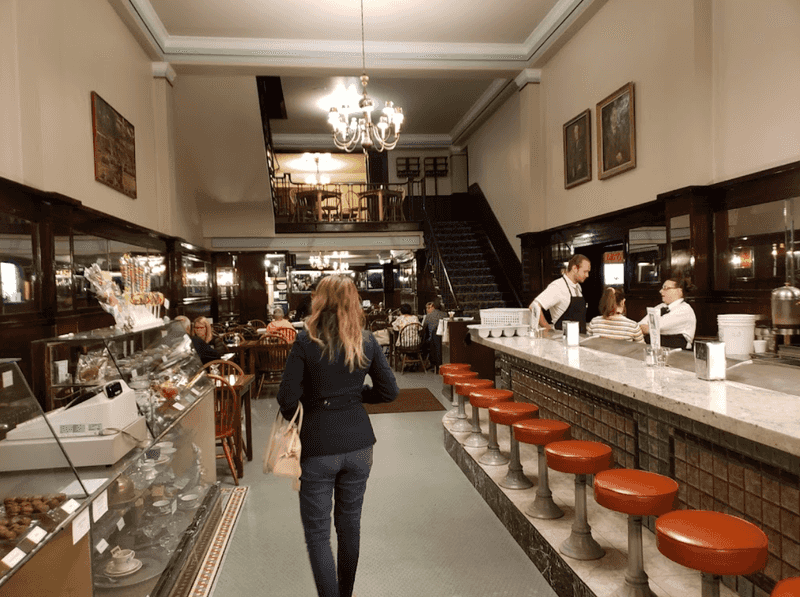 The Bluebird Restaurant – Logan