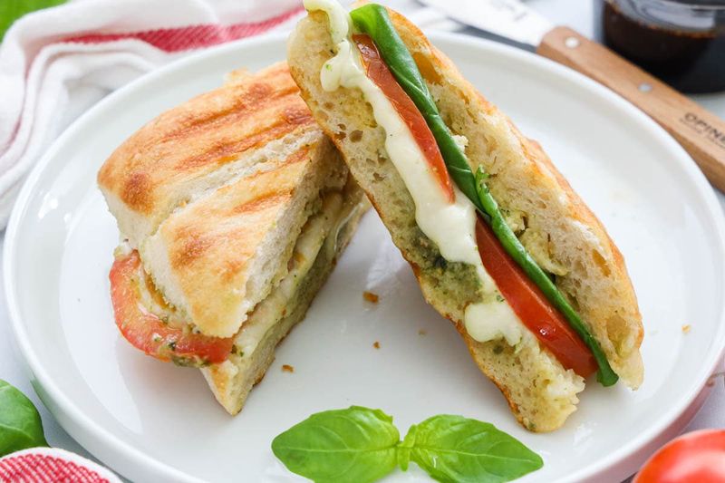 Caprese Sandwich