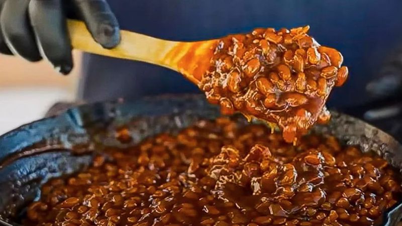 Honey-BBQ Baked Beans