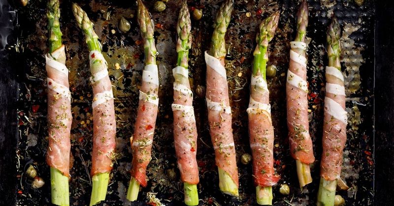 Prosciutto-Wrapped Asparagus