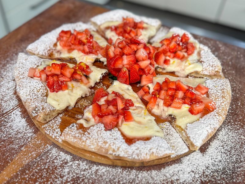 Strawberry Breakfast Pizza