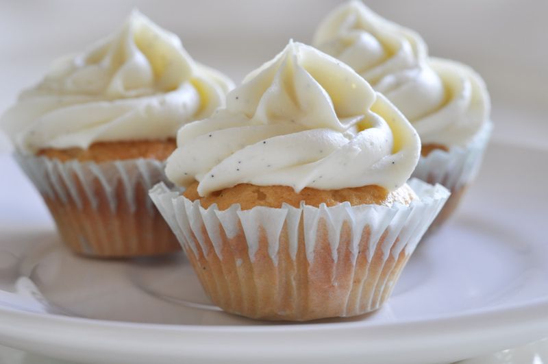 Vanilla Bean Dream Cupcake