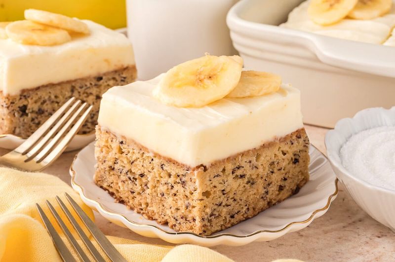 Banana Bread Sheet Cake
