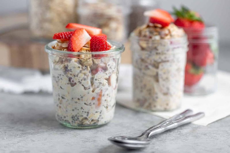 Strawberry Overnight Oats