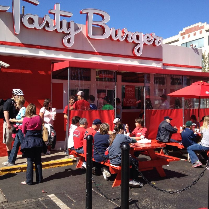 Tasty Burger – Boston, MA