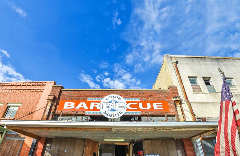 Texas: Louie Mueller Barbecue – Taylor