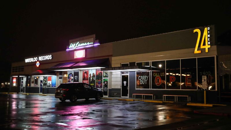 Texas: 24 Diner – Austin