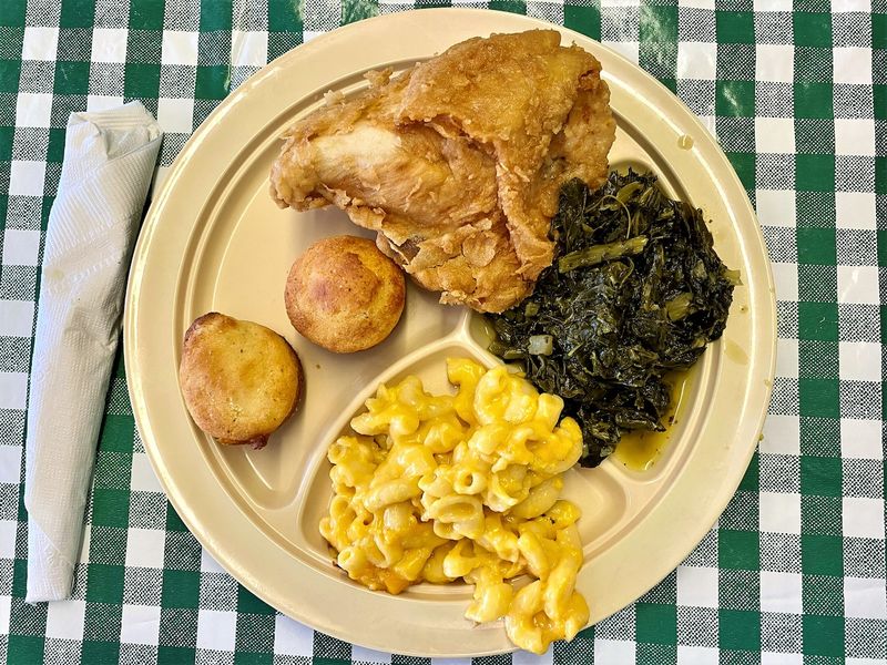 Alabama: Fried Chicken with Collard Greens – City Café, Northport