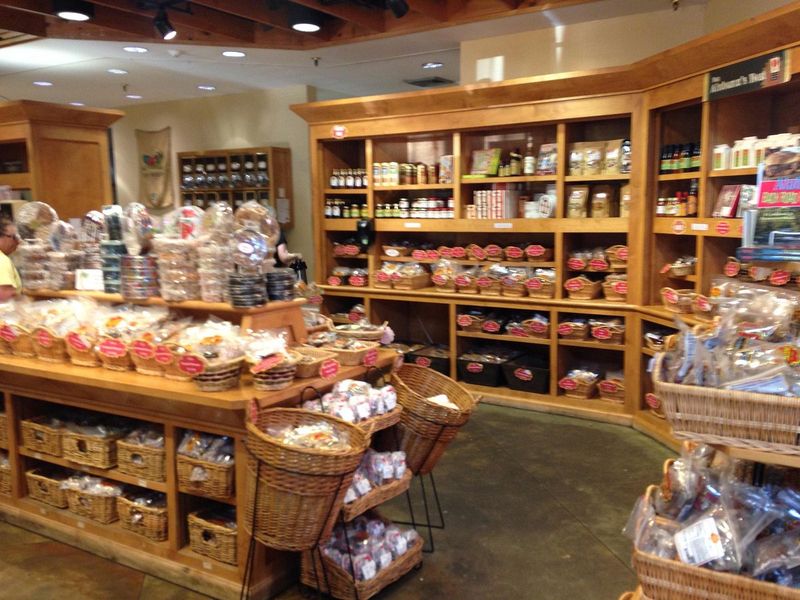 Alabama: Priester's Pecans Shop