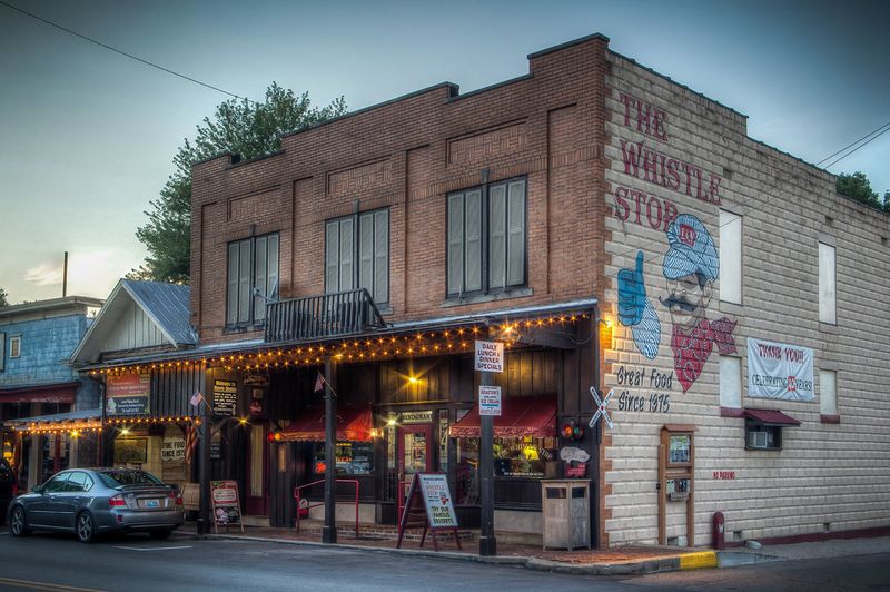 The Whistle Stop – Glendale, Kentucky