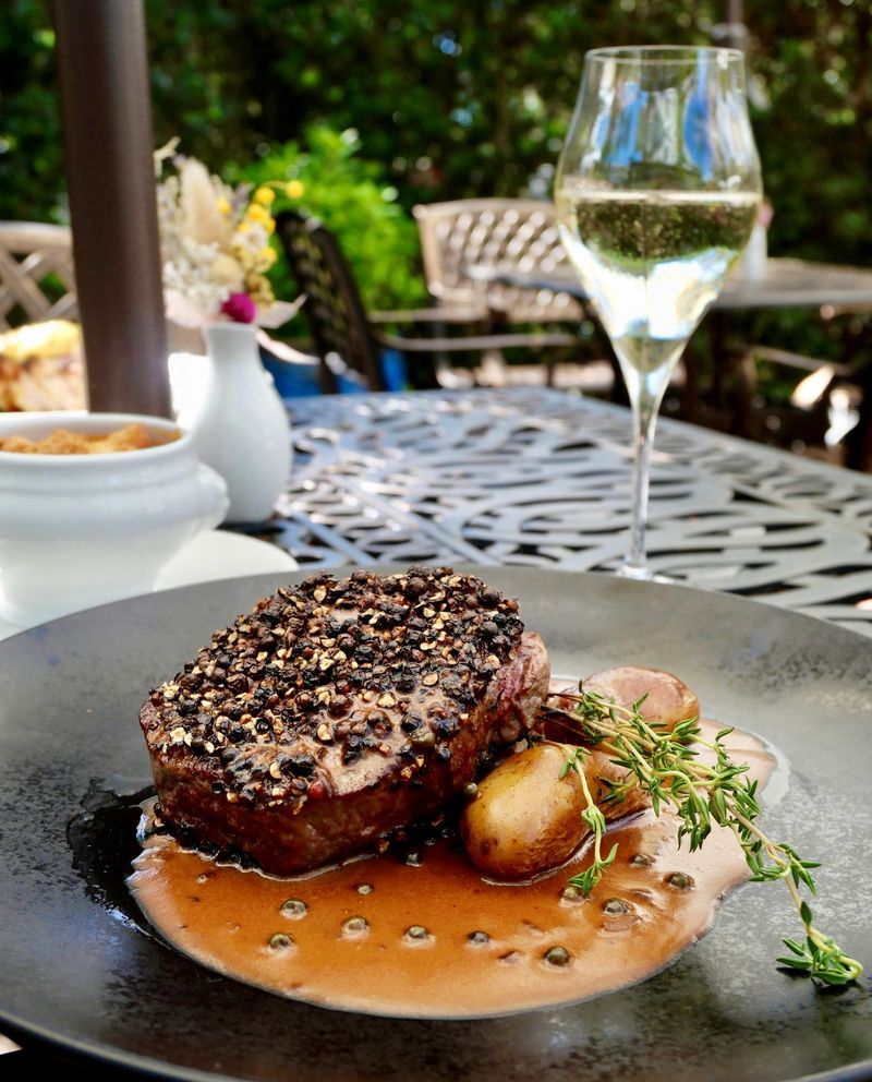 Bistro Royale