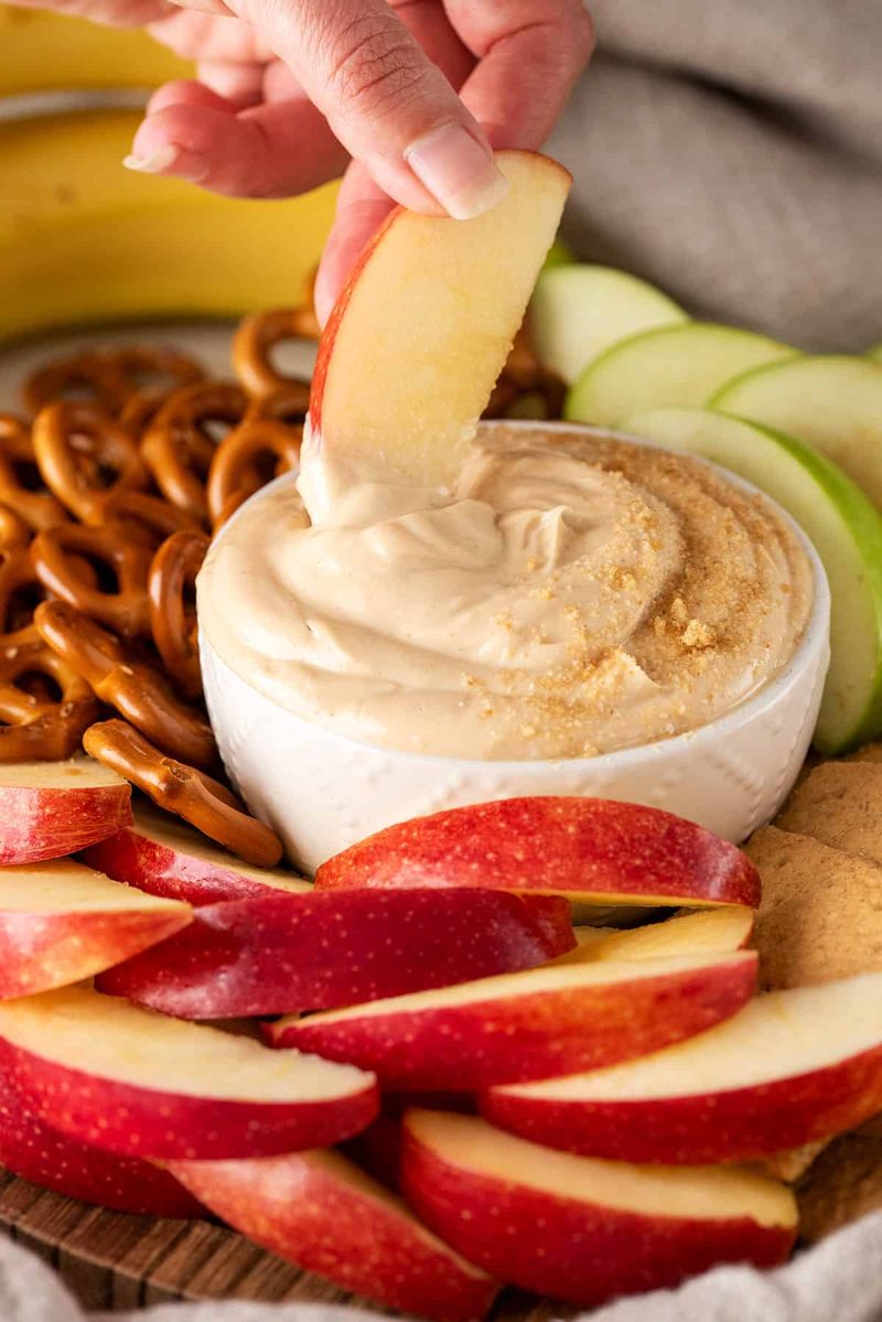 Fresh Apple Slices with Peanut Butter