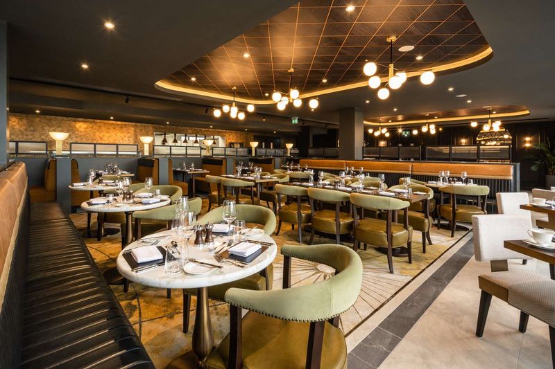 Oakleys Bistro – Modern Refresh Keeps It Relevant