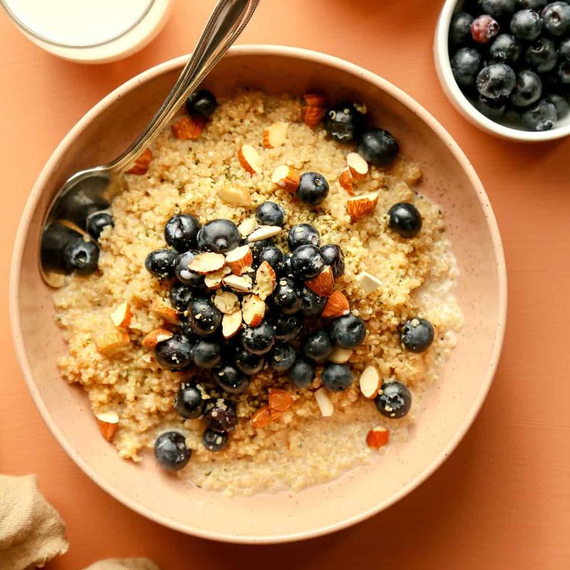 Quinoa Breakfast Bowl with Almonds and Berries