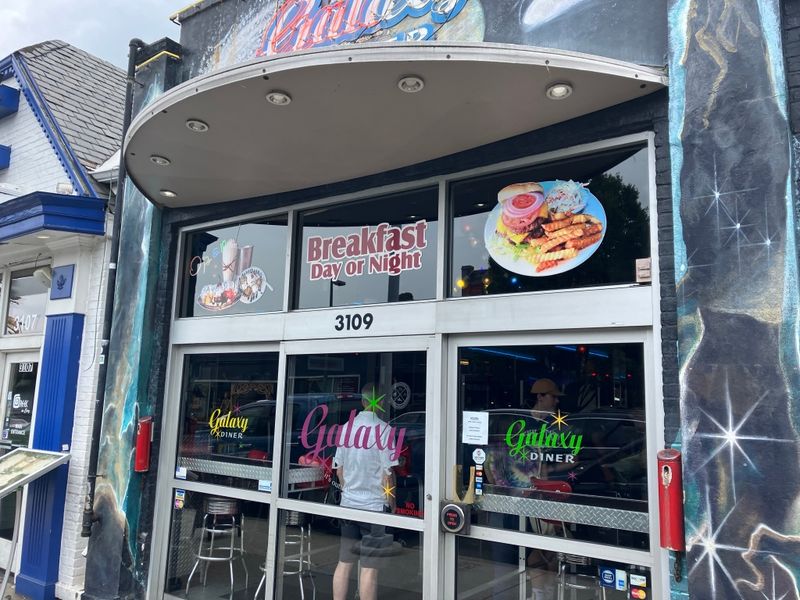 Virginia: The Galaxy Diner – Richmond