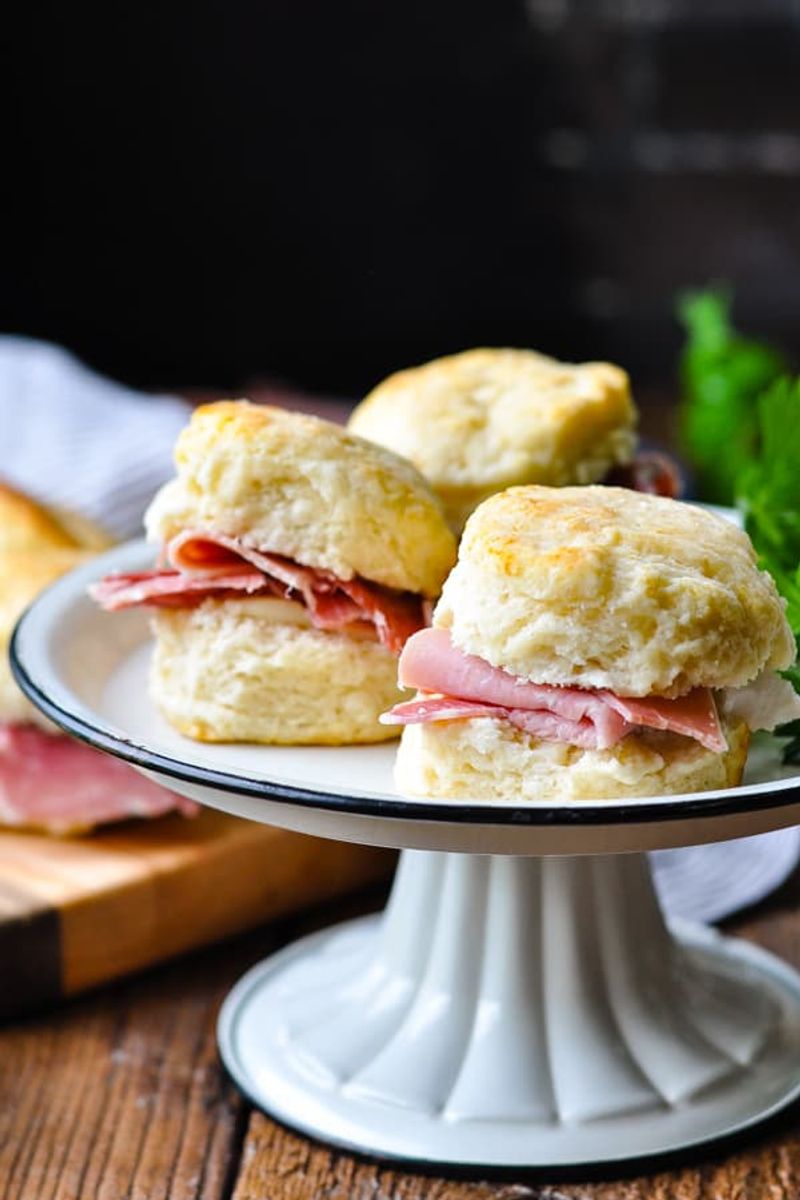 Virginia: Ham Biscuits