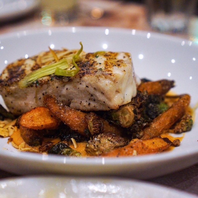 Washington: Salmon Loaf – Beth's Café, Seattle