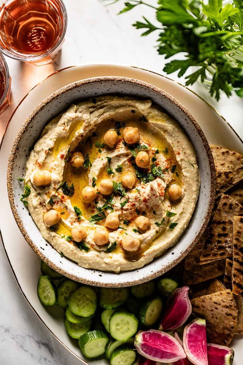 Pita Bread with Hummus