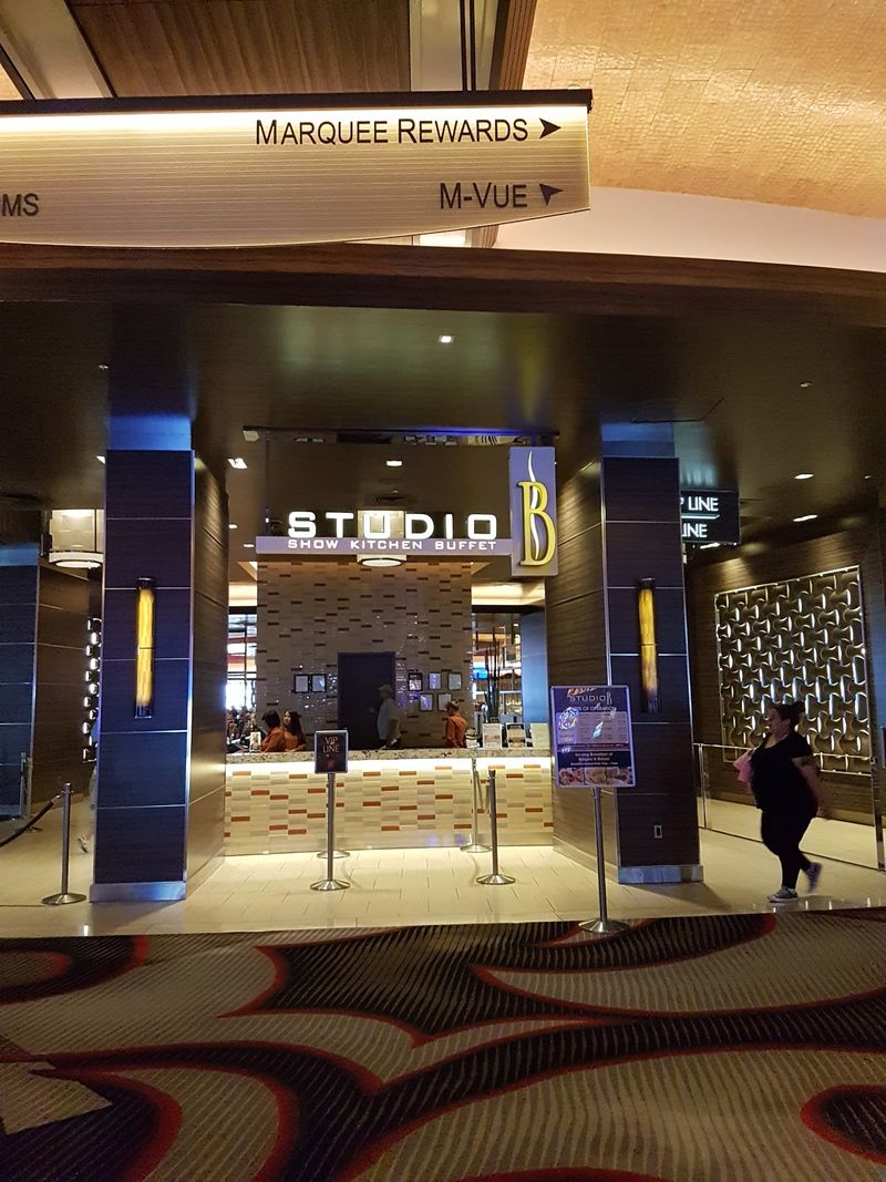 Studio B Buffet – M Resort Spa Casino